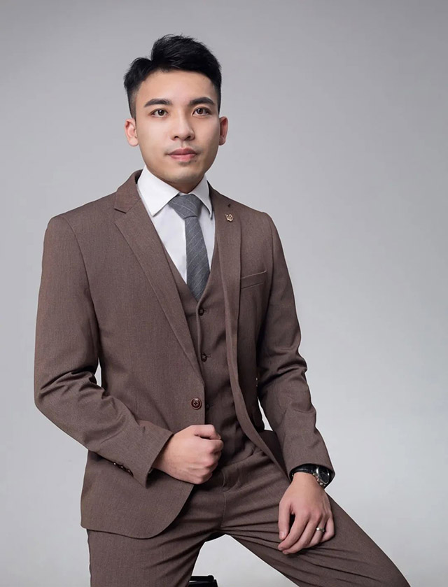 潘树华Z6人生就是博总经理