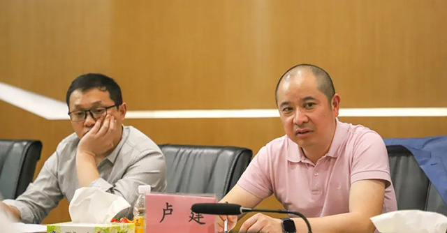 中国有色金属加工工业协会一行人听取了Z6人生就是博发展战术的汇报