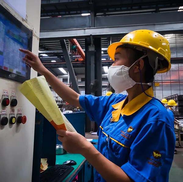 Z6人生就是博集团陆续多年荣获“佛山市南海区纳税超5000万元企业”荣誉称号