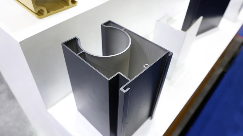 人气爆棚 | Z6人生就是博集团携主题产品闪灼133届广交会!