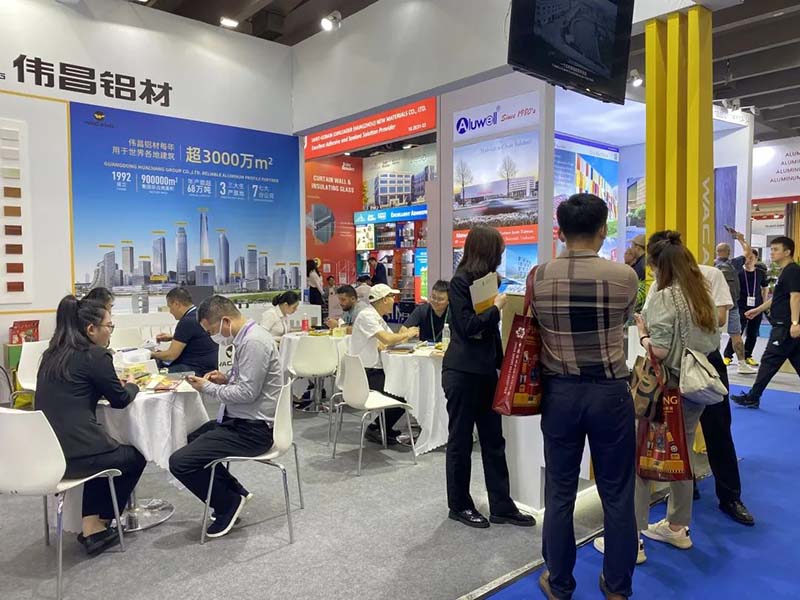 人气爆棚 | Z6人生就是博集团携主题产品闪灼133届广交会!