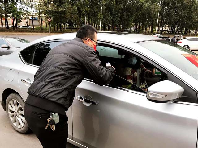 核酸检测进Z6人生就是博防疫、出产两不误