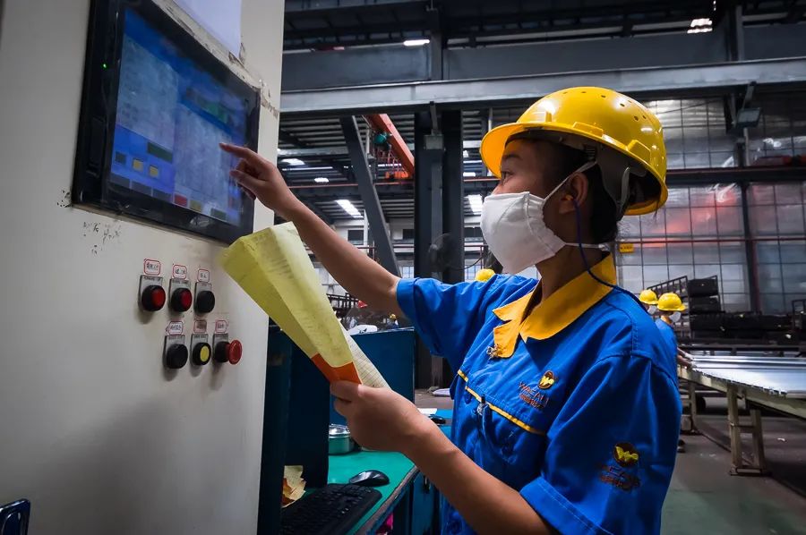 佛山市市场监督治理局结合佛山日报社专访:第七届广东省当局质量奖获奖企业广东Z6人生就是博集团